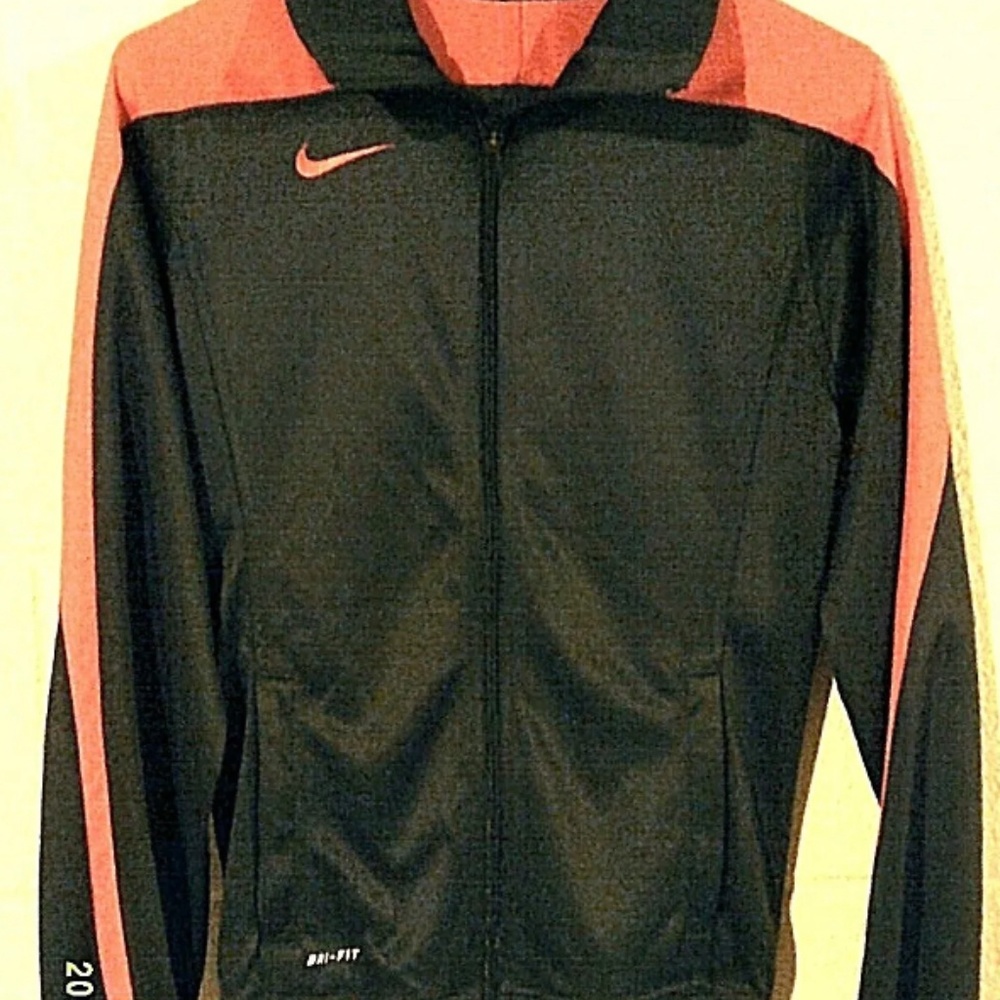 Nike XS Dri-Fit Zipped Jacket
